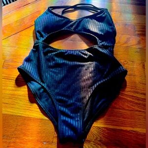 NWOT Garage bathing suit